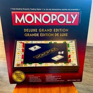 Luxury wood Monopoly board